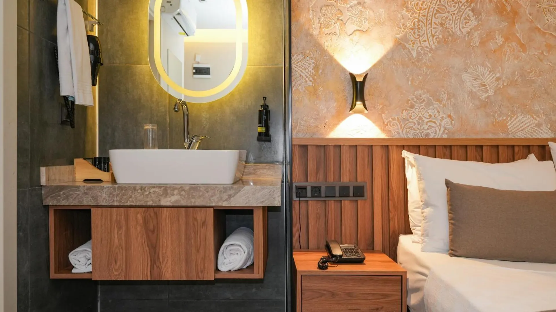Otel Der Inn Lara Antalya